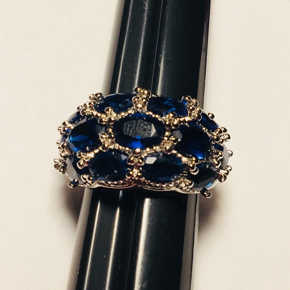 Silver & Blue Cluster Ring - image 8